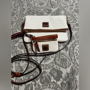 Dooney & Bourke purse and Coin case set in white 🤍